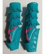 Monster High Doll Isi Dawndancer Brand Boo Students Deer Pair of Teal Boots - $20.35 CAD