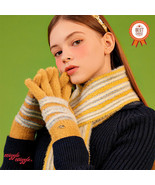 [WIGGLE WIGGLE] Fingerhole Winter Gloves Custard Fur Gloves Korean Brand - £30.88 GBP