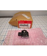 Honda 77975-SZA-A01 Sensor Rear Satellite OEM NOS - $730.90 MXN