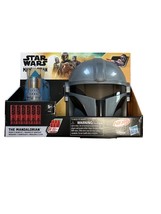 Mandalorian Helmet & Blaster Set by Hasbro – Star Wars Roleplay Toy for Kids Age - $411.00 MXN