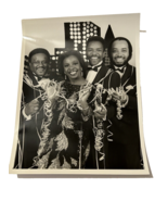 Gladys Knight and the Pips Press Photo Black and White Vintage 80s Unframed - $18.11