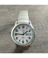 Timex Watch Easy Reader Men Indiglo 35mm Silver Tone Day Date Stretch Band - $471.40 MXN