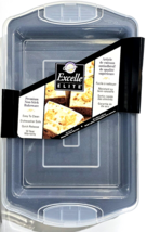 Wilton Excelle Elite Premium Non Stick Bakeware 13x9x2 Cake Pan With Lid - £34.36 GBP