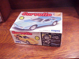 1988 Chevrolet Corvette Coup Model Kit, 6205, 1/25th, 2 in 1 Build, Comp... - $14.95