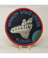 NASA Kennedy Space Center 3.5&quot; Patch with Space Shuttle In Orbit - $261.15 MXN