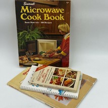 Vintage Microwave Cookbook Lot 4 Sunset Amana Great Cooking Sharp On the Go BK8 - £8.18 GBP