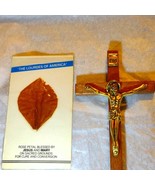 Vintage religious lot 1 beautiful wooden cross and 1 rose petal from Lou... - €22,57 EUR