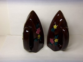 Antique Clothes Iron Pottery Salt &amp; Pepper Shakers Vintage Unused - $19.75