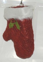 Hanna&#39;s Handiworks 63202 Red Glittery Santa Glove Wall Hanger - $16.99