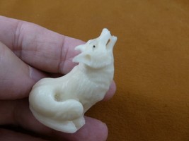 (tb-wolf-3) white howling Wolf TAGUA NUT palm figurine Bali carving love... - £36.69 GBP