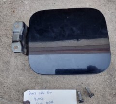 02-06 Crv Black Fuel Gas Filler Door Mt Awd Used 63910-S9A-A00 RD7 - £31.22 GBP