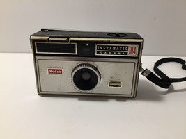 Vintage Kodak Instamatic 104 Camera Untested 1960&#39;s - £12.97 GBP