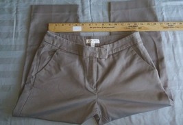 Kenar Light Brown Khaki Dress Capri Pant Size 6 EUC - $7.72