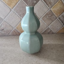 Vintage Chinese Green DOUBLE GOURD Vase 10” NO MARKINGS - $362.13 MXN