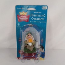 Disney&#39;s Snow White Sleepy Illuminated Christmas Ornament Santa&#39;s Best 2001 New - £11.21 GBP
