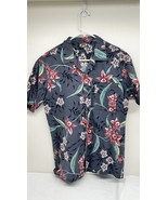 Hawaiian Blues Men&#39;s MedHawaiian Shirt Dark Gray Pink Flowers Green Leaves - $27.70 CAD