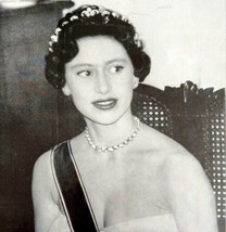 Princess Margaret In West Indies 1955 Article From Sphere UK Import DWII4 - £24.03 GBP