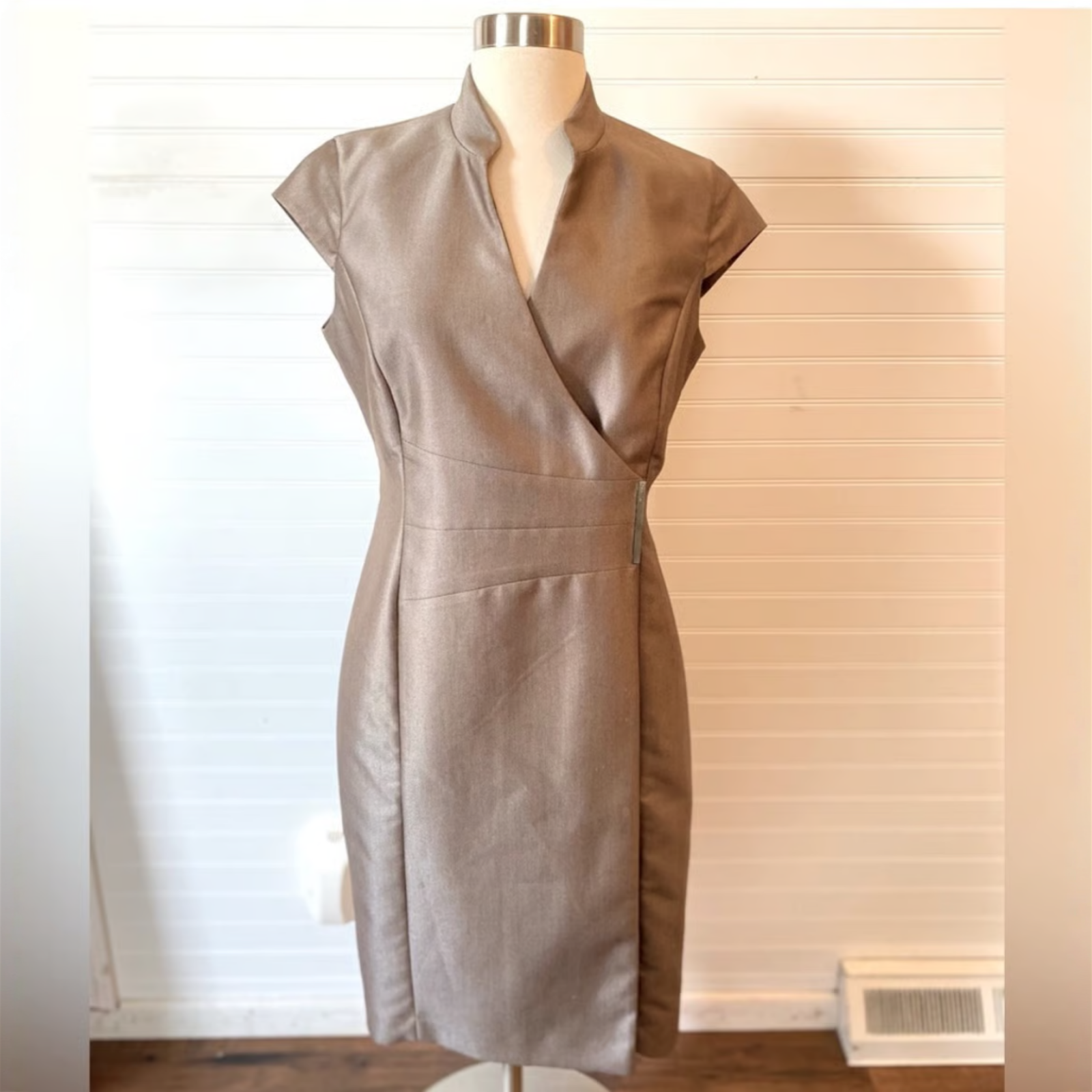 Calvin Klein Sz 6 Sheath Mandarin Collar Button Wrap Midi Dress Lined Khaki - $20.38