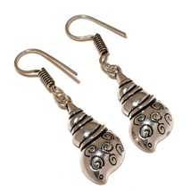 Antique Conch Shell Ladies Designer 925 Silver Overlay Handmade Charm Earrings - £7.05 GBP