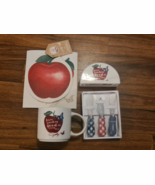 Dolly Parton Kitchen Set- 4 Items - $559.57 MXN
