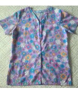 SB Fashion Scrubs Womens Size Small ~ Scrub Top ~ Multicolor Daisy Flora... - $28.06 CAD