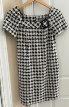 Black &amp; White Dress Brand: Rabbit Petite 8 Short Sleeves  - $37.99