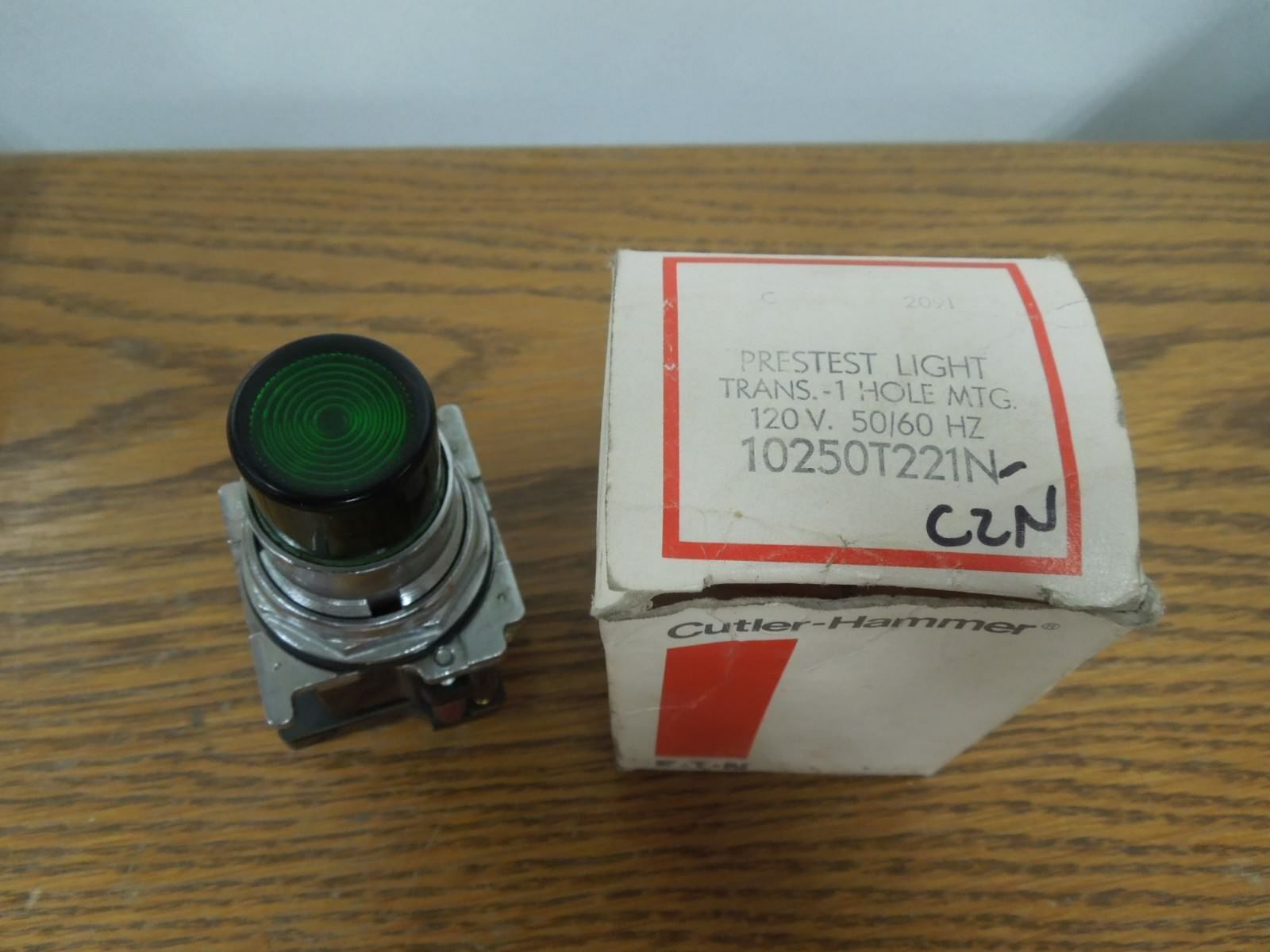 Cutler-Hammer 10250T221N-C2N Green Pretest Light Transformer 120V New Su... - $75.00