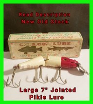 Vintage CREEK CHUB 3002 Jointed Husky Pikie Red White Fishing Lure w/ Box UNUSED - £97.37 GBP