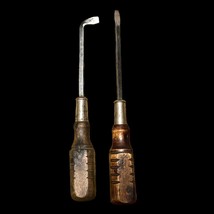 Set Of Two VTG Wooden Handle Flathead Screwdrivers. One Bent. Sizes Pict... - £11.83 GBP