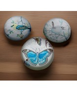 Vintage Glass Paperweights – Birds &amp; Butterflies Set of 3, Cottagecore - $535.74 MXN