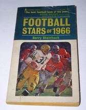 Joe Namath Football Stars Of 1966 Paperback Book Vintage Gayle Sayers Ja... - $13.67 CAD