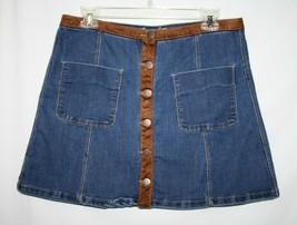 American Rag Junior 7 Mini Skirt Blue Jean Denim Brown Faux Suede Buttons Short - £9.95 GBP