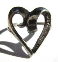 Mom Mother Love 925 Sterling Silver Engraved Heart Shape Ring Sz 8 Mother&#39;s Day - £18.95 GBP