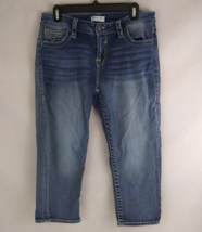 Vigoss Distressed Whiskered Embroidered Capri Jeans Size 10 - $15.83
