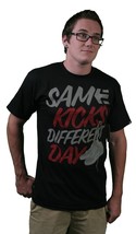 Etnies Hombre Negro Iguales Kicks Camiseta Talla: Pequeño - $12.50