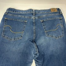 Levis&#39; Signature Gold Womens Mid Rise Botcut Jeans Sz 14S 32x30 Blue - $25.81 CAD