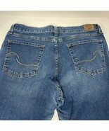 Levis&#39; Signature Gold Womens Mid Rise Botcut Jeans Sz 14S 32x30 Blue - $25.64 CAD