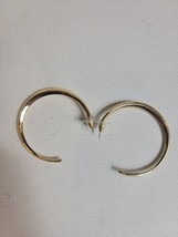 Vintage Womens Jewelry Metal Earrings VTG Gold Tone - £8.77 GBP