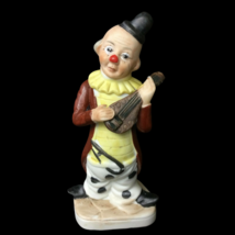 Vintage Ceramic Clown Figurine Playing Lute Musical Instrument 5&quot; tall - £13.91 GBP