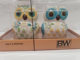 Boston Warehouse Owls Salt &amp; Pepper Shakers Home Decor - $17.81