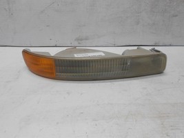 1999-2007 GMC SIERRA  Yukon Right Passenger Side Marker Turn Signal - $24.99