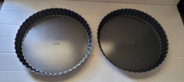 Lot of 2 Wilton Quiche Tart Pans 9x1x12.5 in. Removeable Bottom Baking Brunch - $24.99
