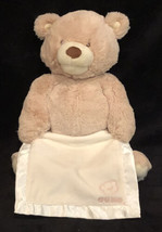 GUND Peek-A-Boo Plush Interactive Teddy Bear Raises &amp; Lowers Blanket &amp; T... - £19.66 GBP