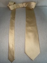 Croft &amp; Barrow, Yellow, 100% Silk Necktie - £6.87 GBP