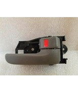 PASSENGER RIGHT INSIDE DOOR HANDLE 97 98 99 00 01 CAMRY 98 99 00 01 02 0... - $26.49 CAD