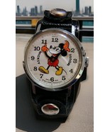 VINTAGE LADIES DISNEY MICKEY MOUSE BRADLEY MECHANICAL WRIST WATCH - $2,025.58 MXN