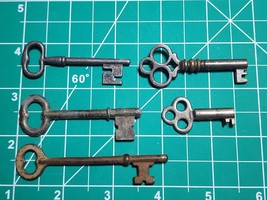 Authentic Antique Five Skeleton Keys Open Barrel Cast Iron Lot H Germany R54 - £17.58 GBP