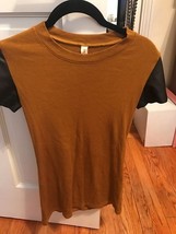 Maggie Ward Short Sleeve Shirt With Faux Leather Sleeves SZ S - $28.71