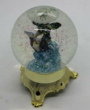 Vintage Eagle Feeding Snow Globe Iridescent Glitter Eleco Taiwan 5 1/2&quot;x4&quot; - £14.97 GBP
