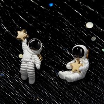 Cute Starry Sky Space Star Asymmetrical Astronaut Small Stud Earrings for Women  - £7.31 GBP